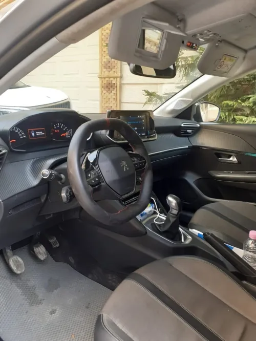 Peugeot 208 2021 Allure