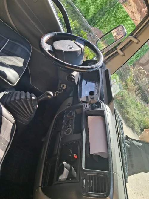 Nissan Cabstar 2013
