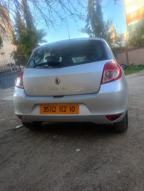 Renault Clio 3 2012 