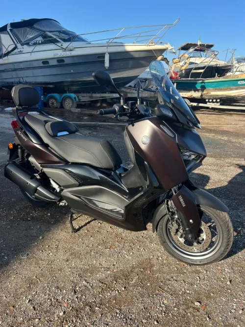 Yamaha Xmax 300 2024