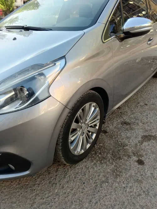 Peugeot 208 2019 Access Facelift