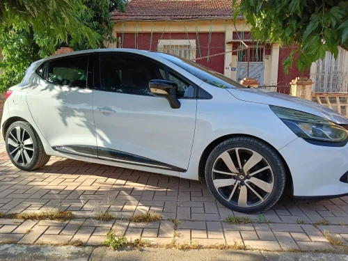 Renault Clio 4 2014 Seventeen