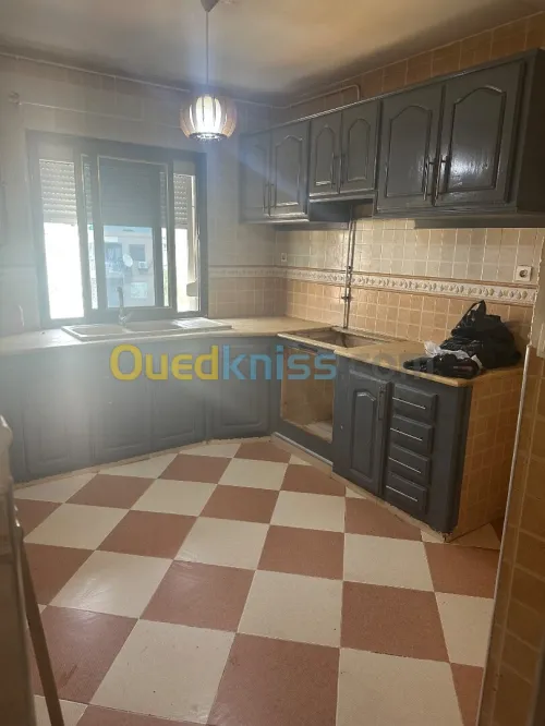 Location Appartement F3 Alger Sidi moussa