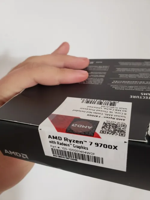 Cpu amd ryzen7 9700x