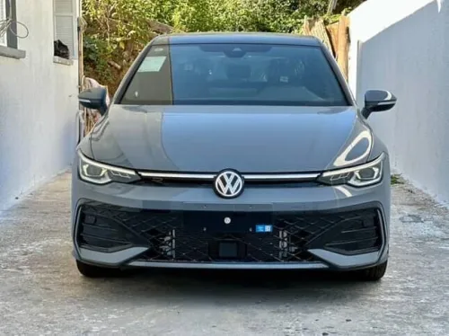 Volkswagen Golf 8 2025 R-Line
