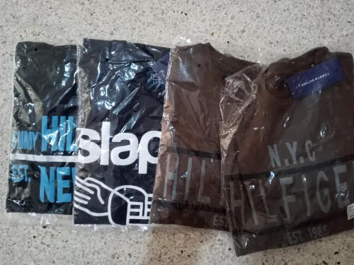 TEE-SHIRT