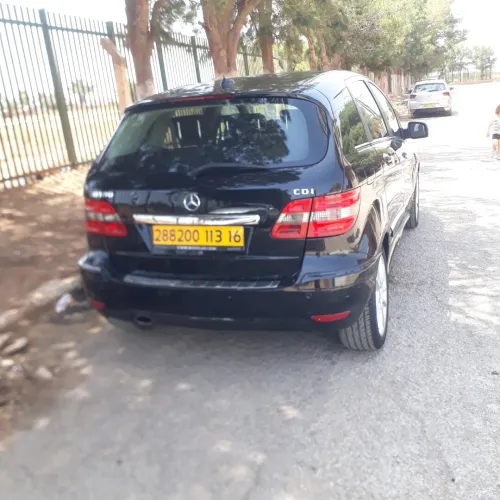 Mercedes Classe B 2013 180d