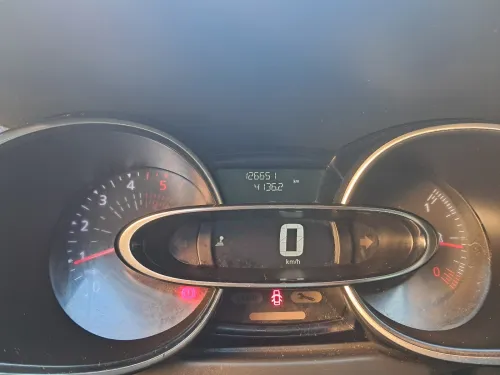 Renault Clio 4 2017 Intance