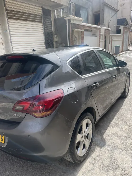 Opel Astra 2011 Astra