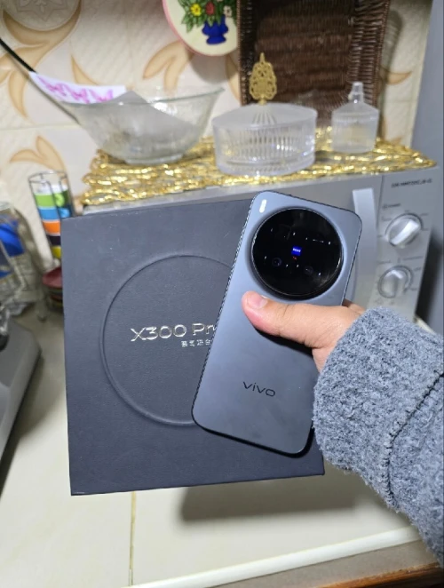 Vivo x300 pro Vivo x300 pro