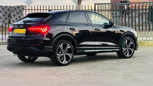 Audi Q3 2021 