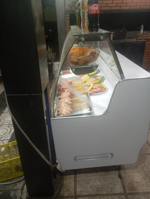 Frigo présentoir