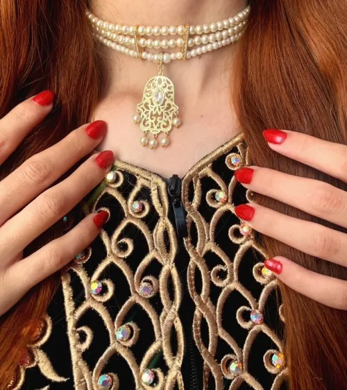 Parure de luxe ras de cou plus boucles d oreilles dernière collection de ah bijoux