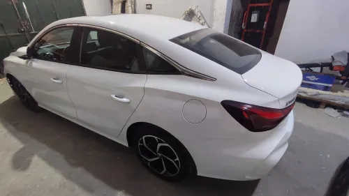 MG 5 2025 300tgi