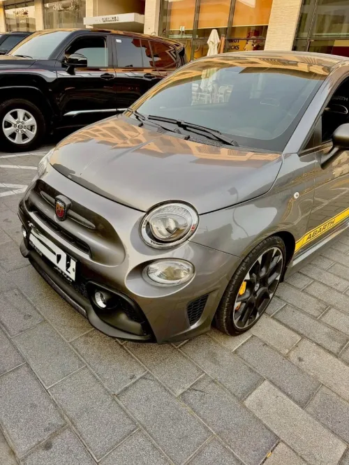 Fiat 500 2024 Abarth 695