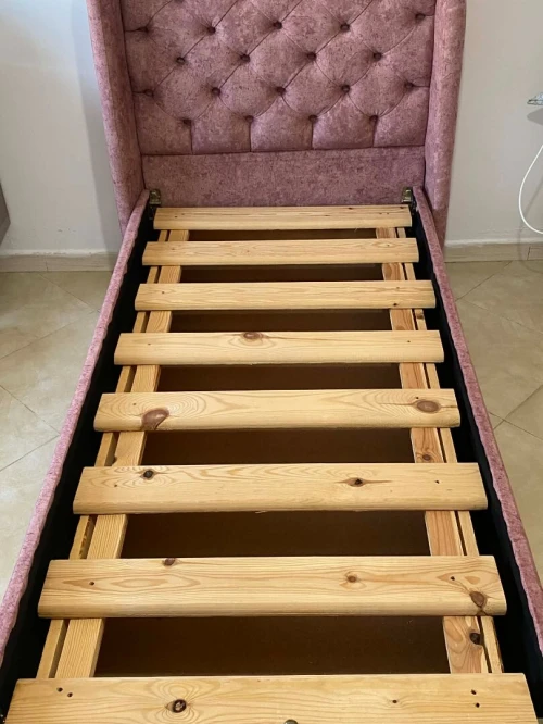 Vendre lit capitonné coffré
