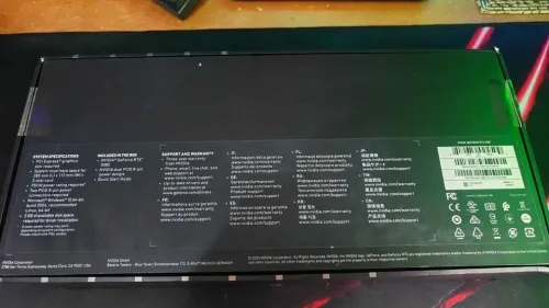 RTX 3080 FOUNDERS EDITION NVIDIA AVEC BOÎTE