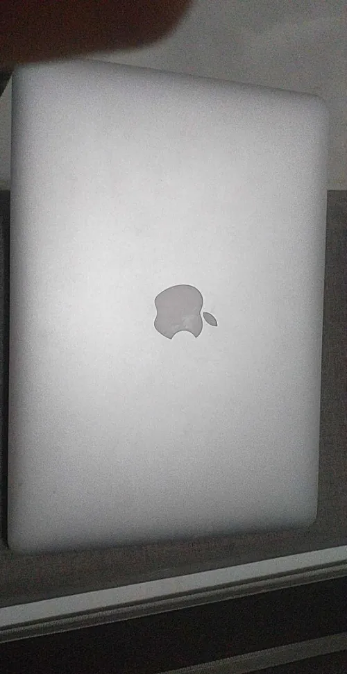 macbook air 2017 bon etat cycle 700