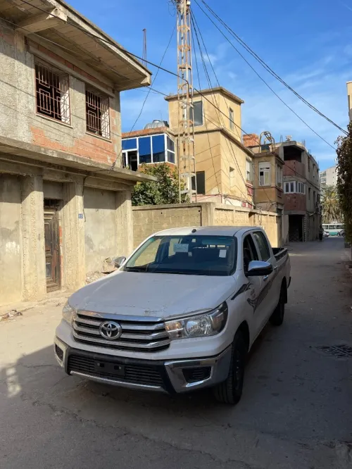 Toyota Hilux 2025 Double cabine 4x2