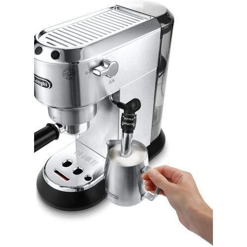 Delonghi Machine à Cafe Expresso Delonghi Dedica Caféière Style EC 685.M 1300W - INOX