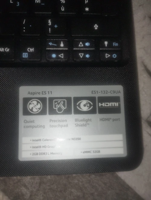 Acer aspire es11