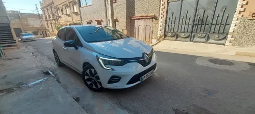Renault Clio 5  2023 Evolution