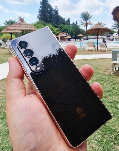 Samsung Galaxy Zfold 4 W23