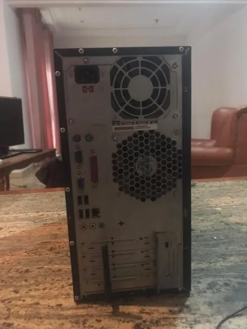 PC de Bureau HP Professionnel - (Windows 10)