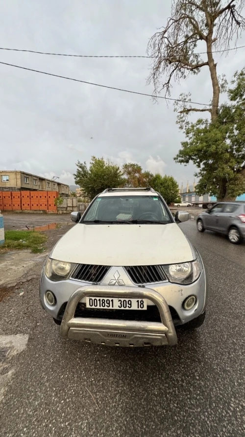 Mitsubishi L200 2009 L200