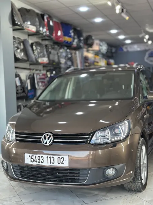 Volkswagen Touran 2013 Life