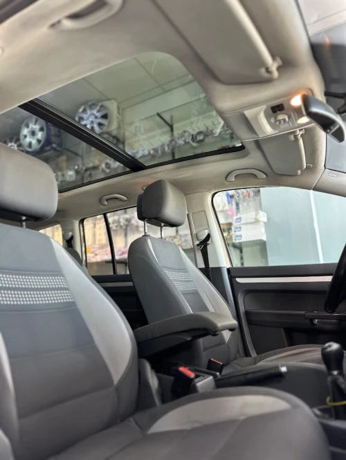 Volkswagen Touran 2013 Life
