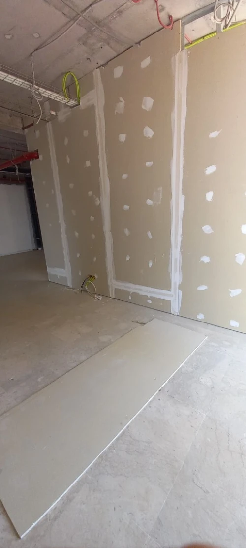 Habillage placoplâtre Mur et plafond avec isolation thermique et phonique