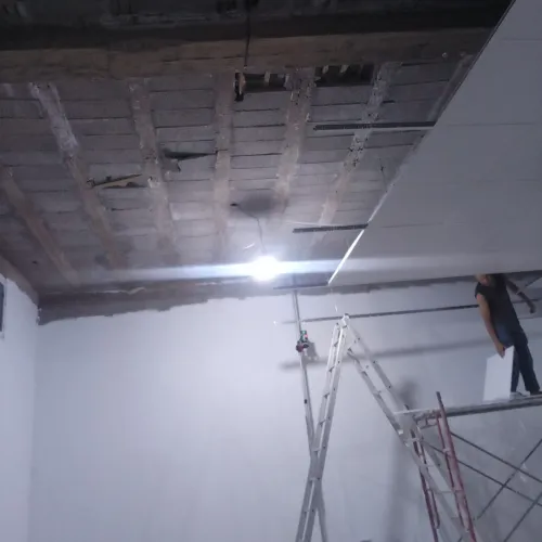 Habillage placoplâtre Mur et plafond avec isolation thermique et phonique