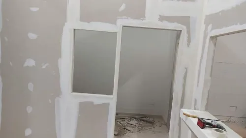 Habillage placoplâtre Mur et plafond avec isolation thermique et phonique