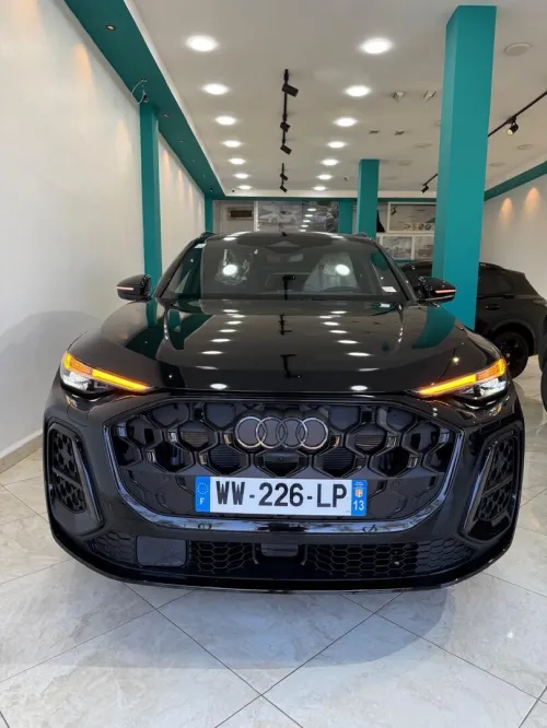 Audi Q5 2025 Sline
