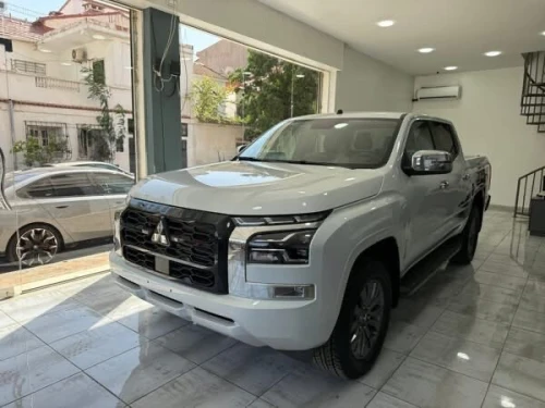 Mitsubishi L200 2025 Spotiro