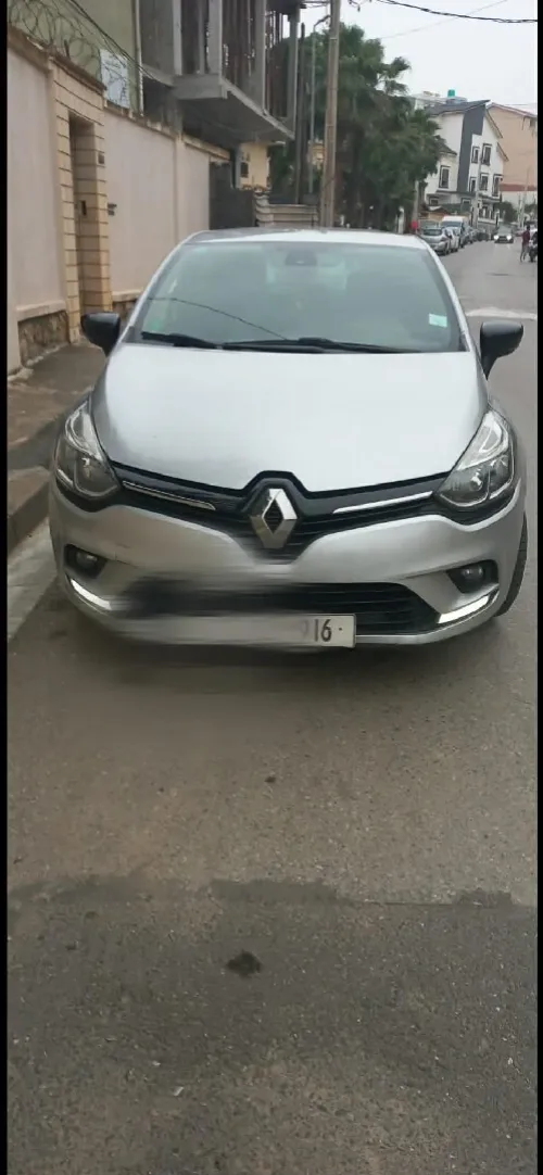 Renault Clio 4 2019 Limited 2