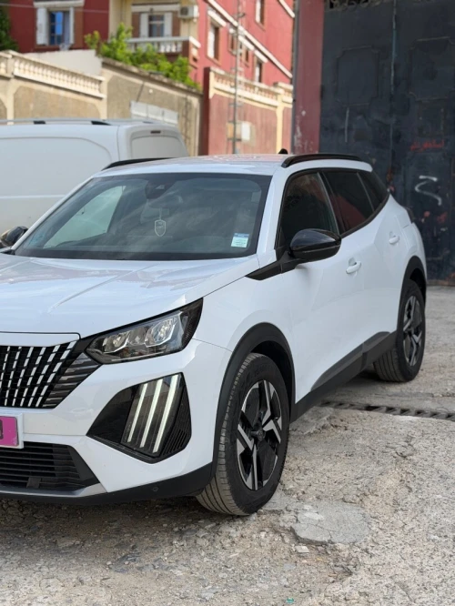 Peugeot 2008 2024 Active Pack