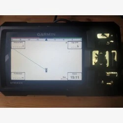 GPS Sondeur Garmin Striker pour Peche Carte Algerie