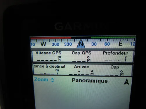 GPS Sondeur Garmin Striker pour Peche Carte Algerie