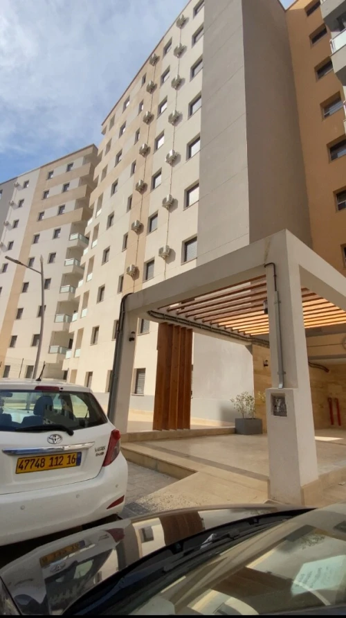 Location Appartement F5 Alger Hydra