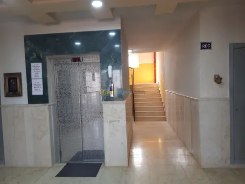 Location vacances Appartement F4 Alger Baba hassen