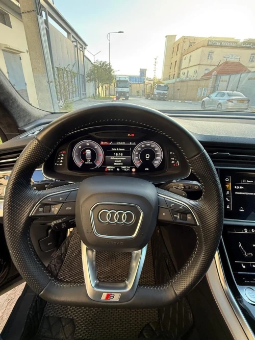 Audi Q8 2020 