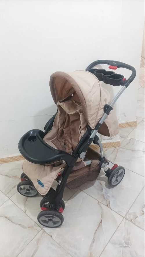 Poussette (voiture d'enfant)