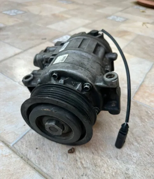 Pies Moteur 03L dorigine hadja chaba [ Turbo/ Cullas/ Pompe HP/ internateur/ 2 injecteur