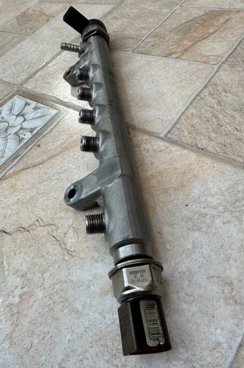 Pies Moteur 03L dorigine hadja chaba [ Turbo/ Cullas/ Pompe HP/ internateur/ 2 injecteur