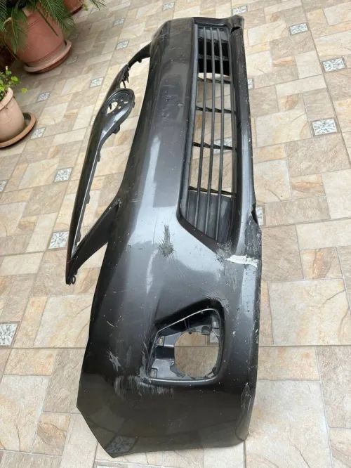 Pare choc avant TOYOTA Corolla 2011/2014
