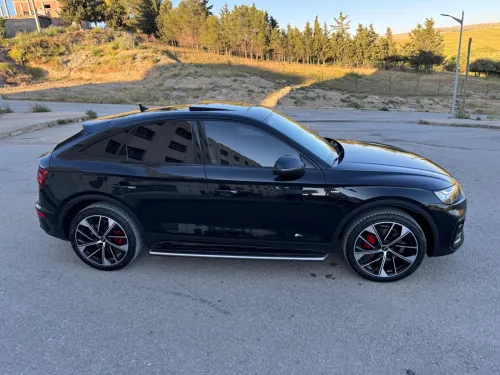 Audi Q5 2022 Off Road