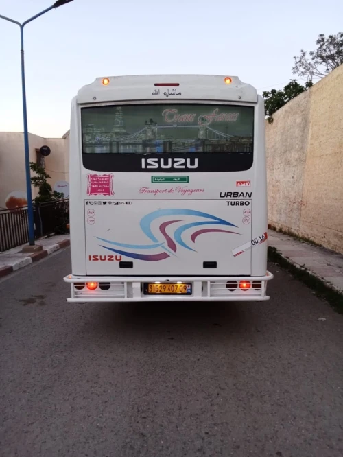 isuzu bus isuzu bus 