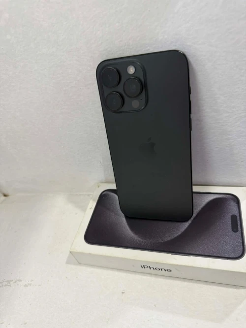 Iphon 15 pro max Iphon 15 pro max
